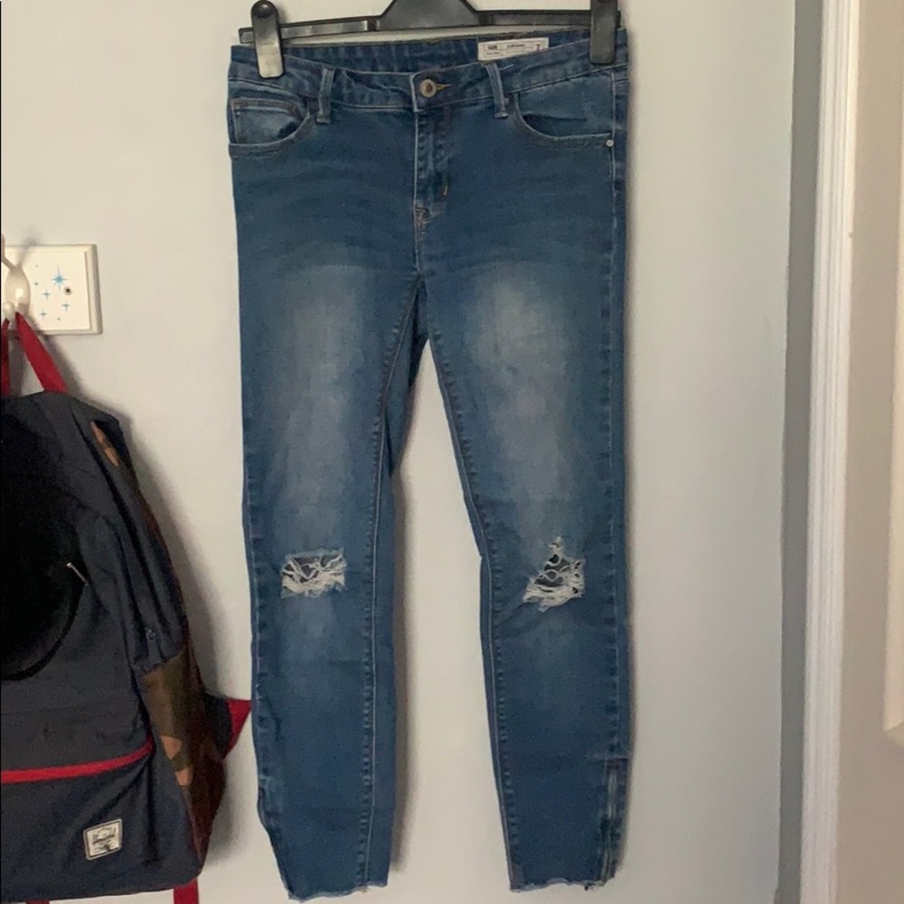 Jeans